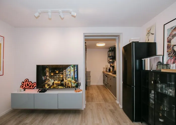 First Love One-Bedroom Apartment For 2